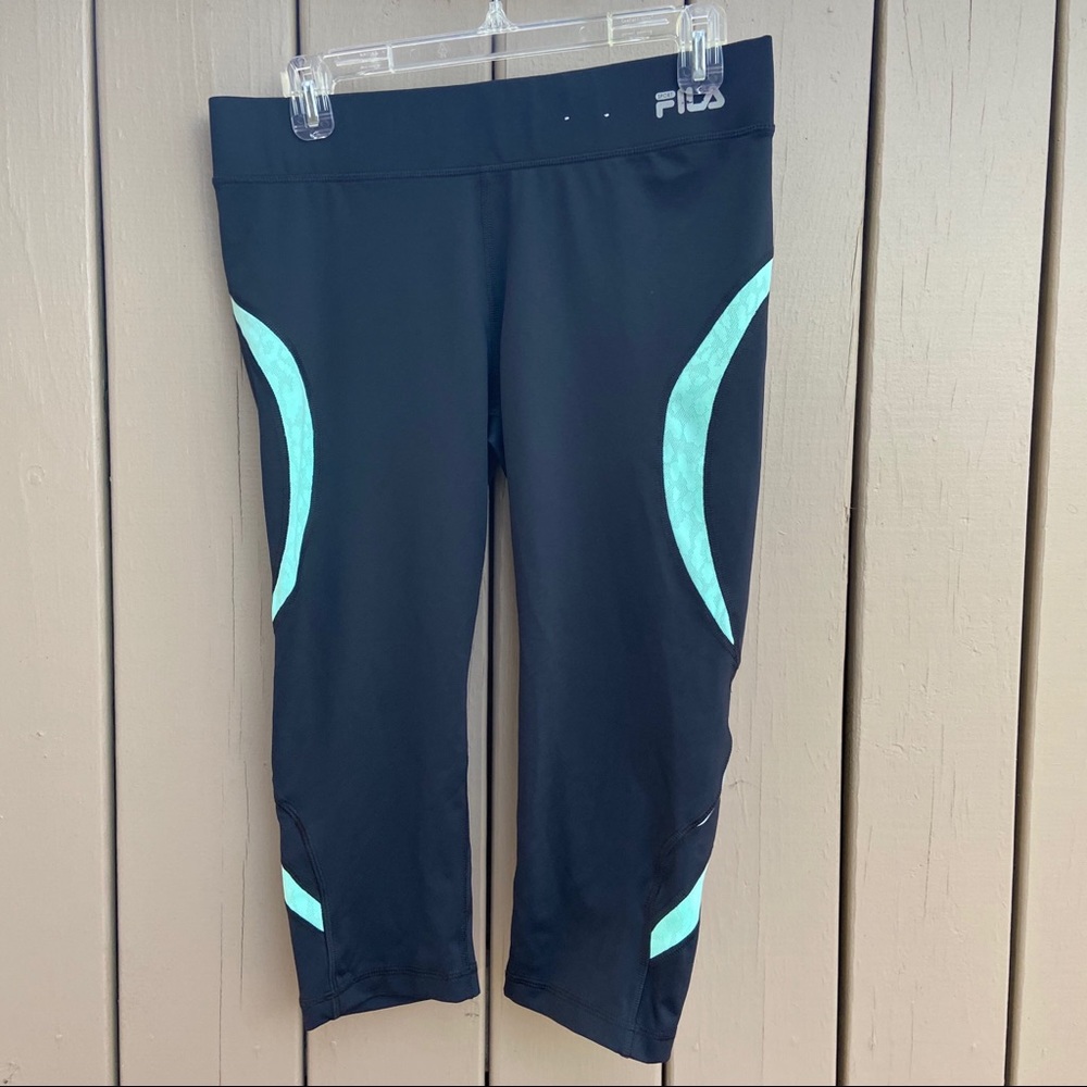 NWOT Fila Sport running capri cropped performance leggings